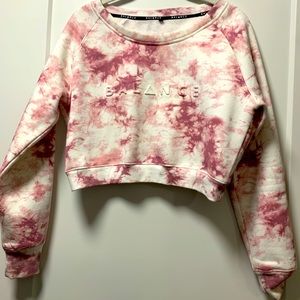 Balance Athletica Women’s Essence Crew, Size Small